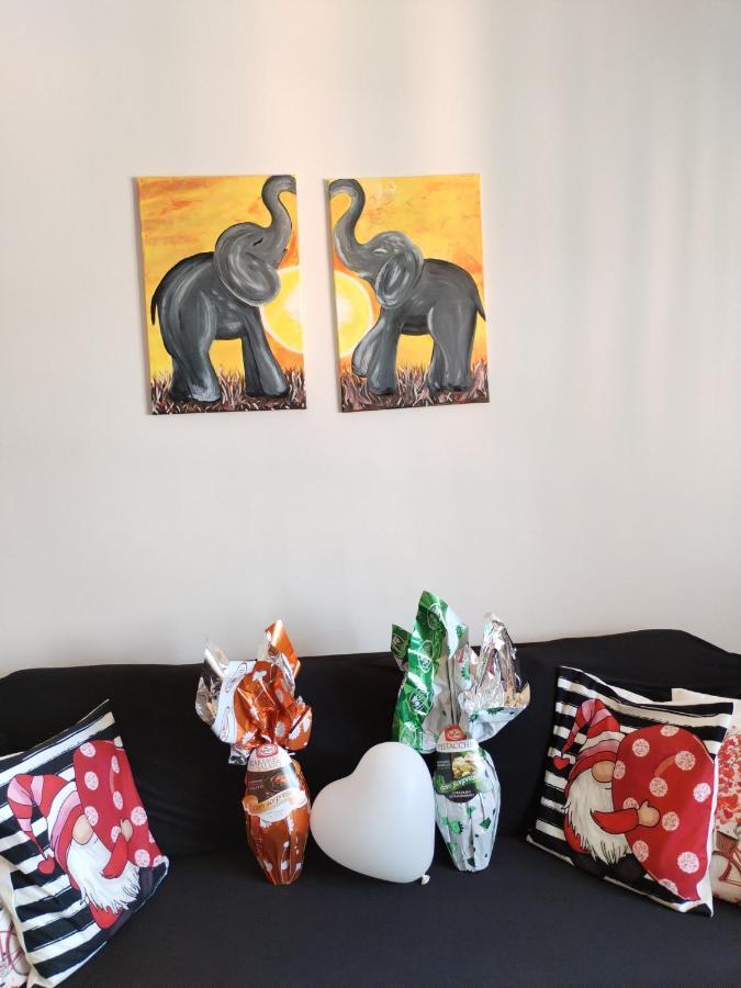 Nido Delle Meraviglie Canelli Buitenkant foto